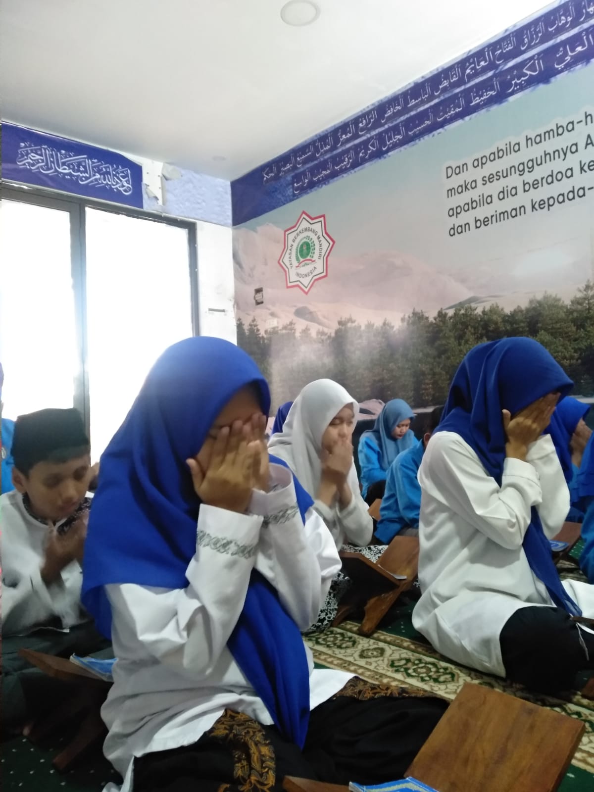 Read more about the article Doa, Zikir, dan Tahlil Bersama Yayasan Berkembang Mandiri Indonesia