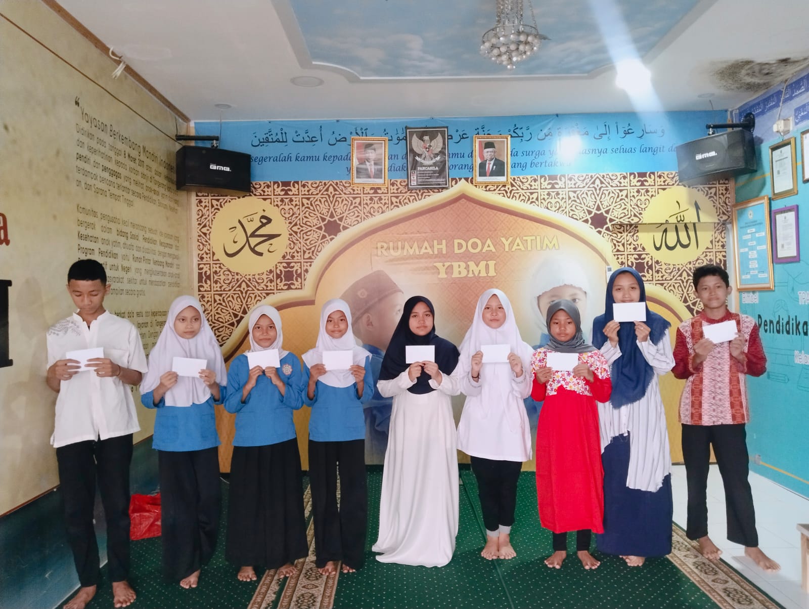 Read more about the article Penerima Manfaat Jumat Berkah di Yayasan Berkembang Mandiri Indonesia