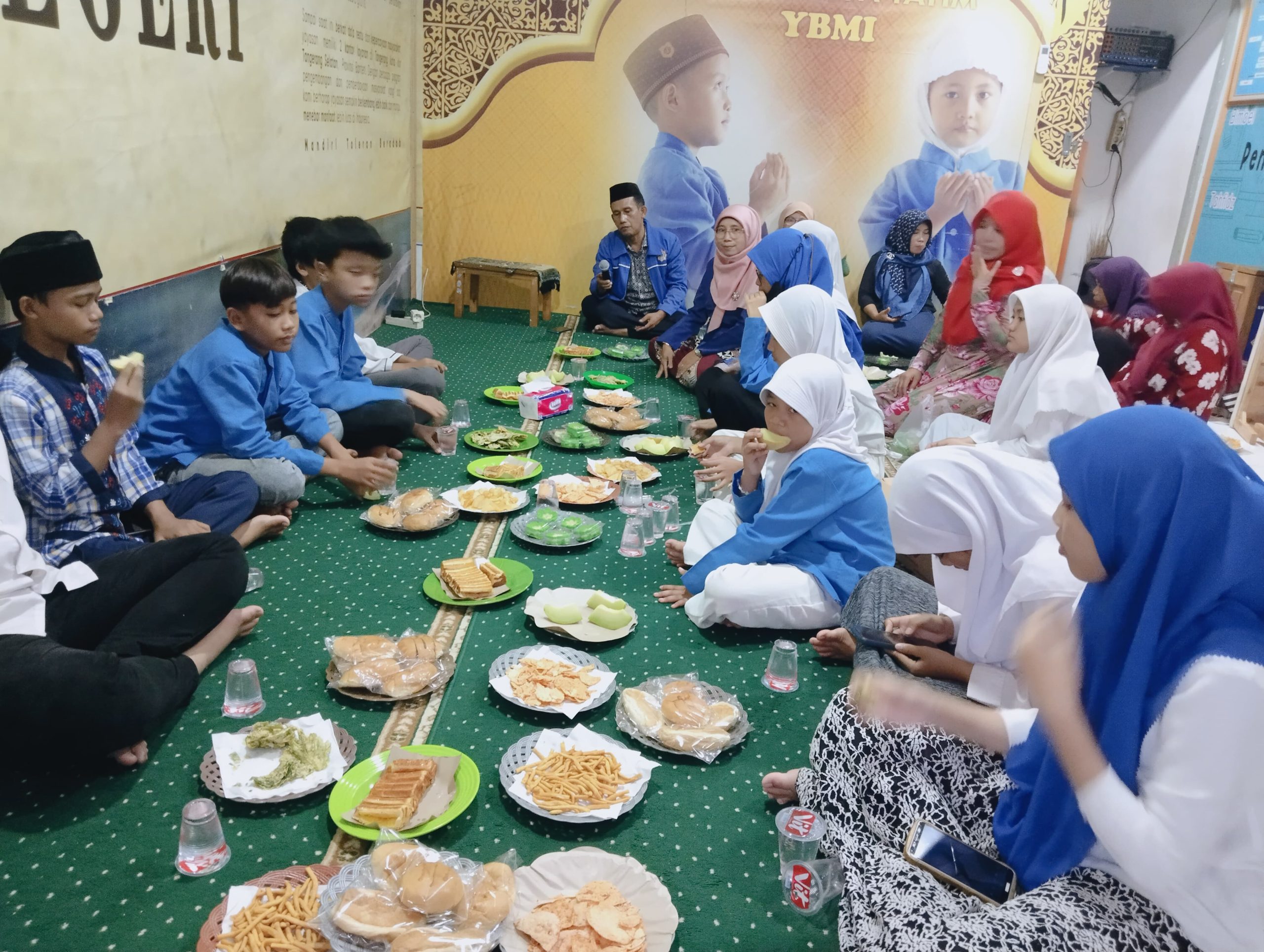 Read more about the article Pemberian Manfaat dan Doa, Zikir, serta Tahlil Bersama Yayasan Berkembang Mandiri Indonesia